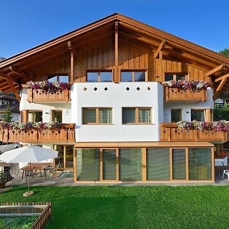 Apartments Burvel Selva di Val Gardena Exterior foto